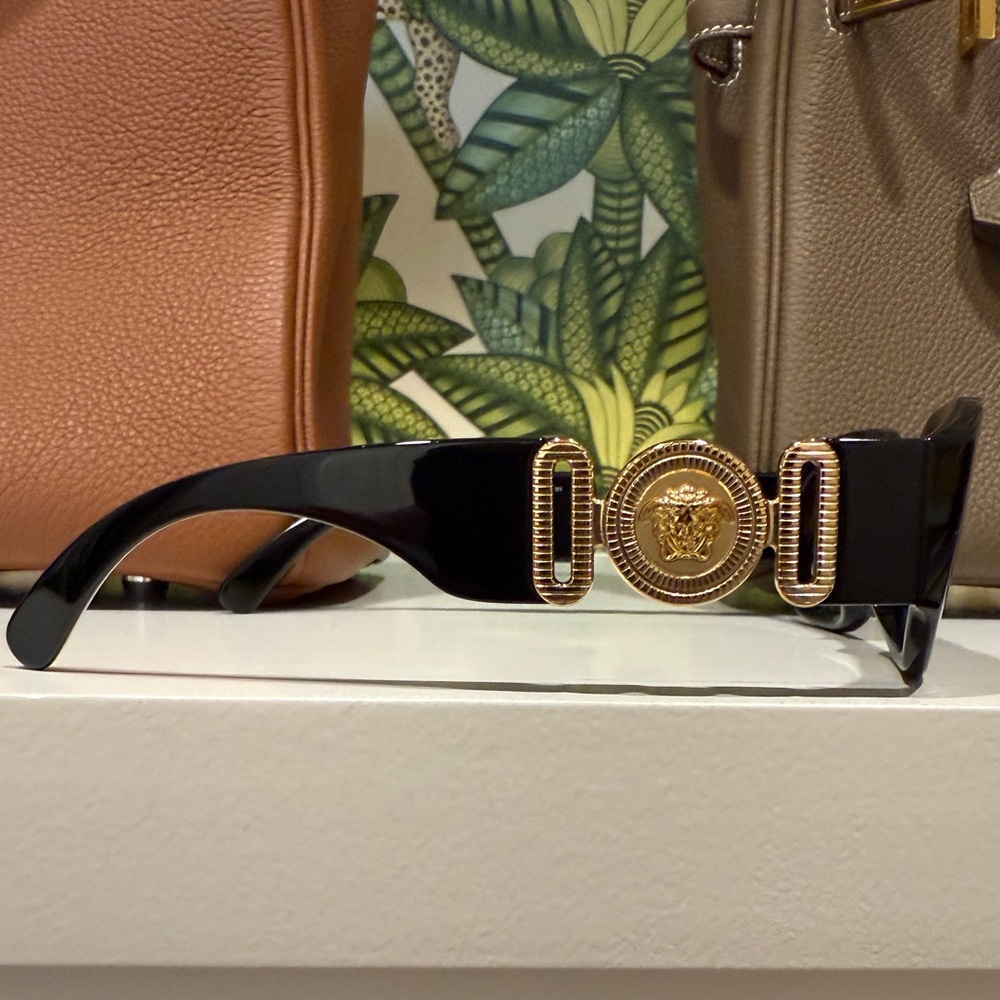Black and Gold Sunglasses VERSACE.